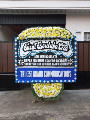 Papan Bunga Duka di Baadia